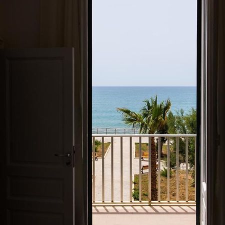 Sea Beach Pozzallo Ngoại thất bức ảnh